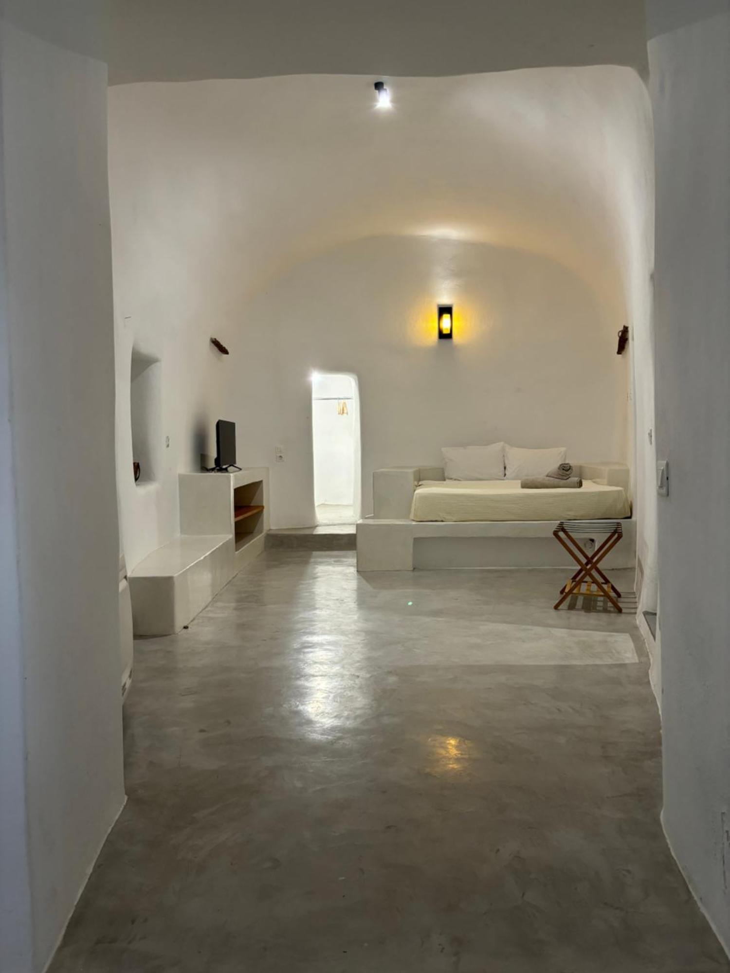 Geminos Complex Villas Kamari  Exterior photo